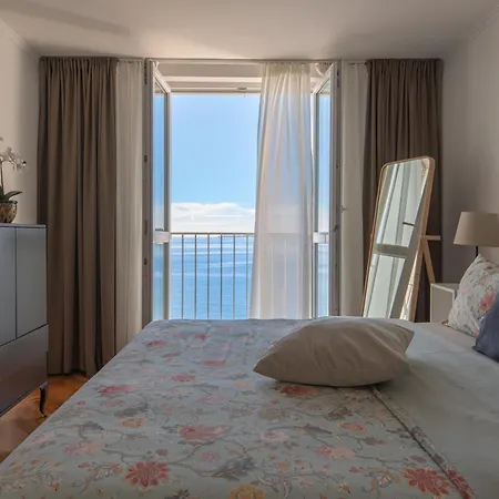 Vibes With Balcony And Spectacular View Apartman Poreč