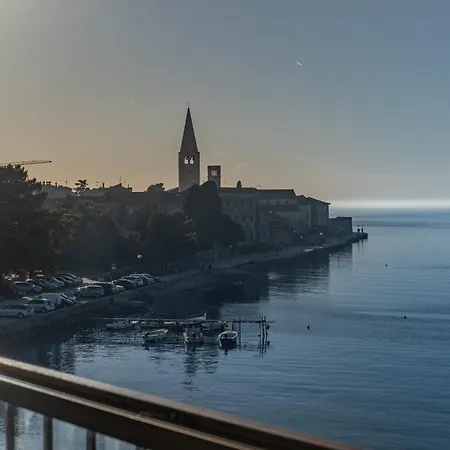 Vibes With Balcony And Spectacular View Πόρετς